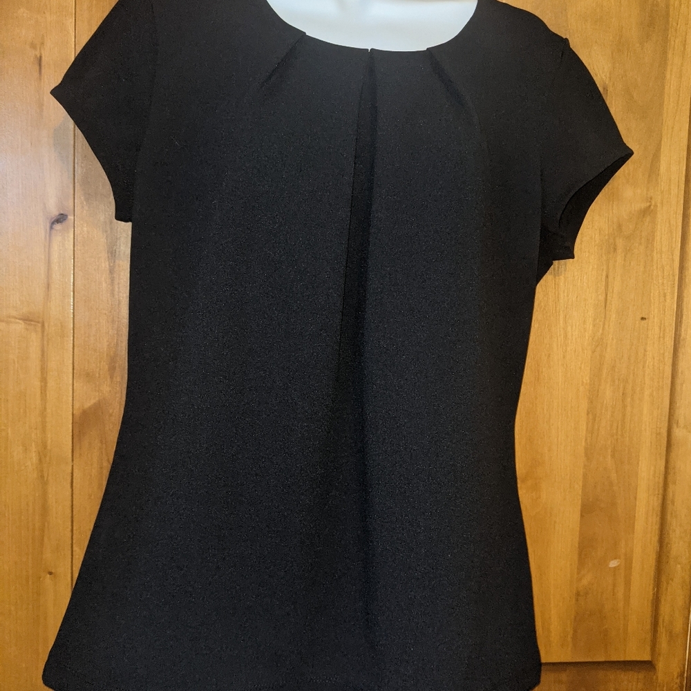 LIZ CLAIBORNE CAREER SHIRT - NWOT